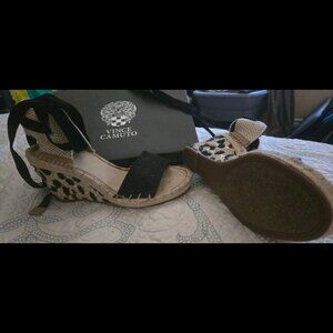 Vince Camuto Sandals